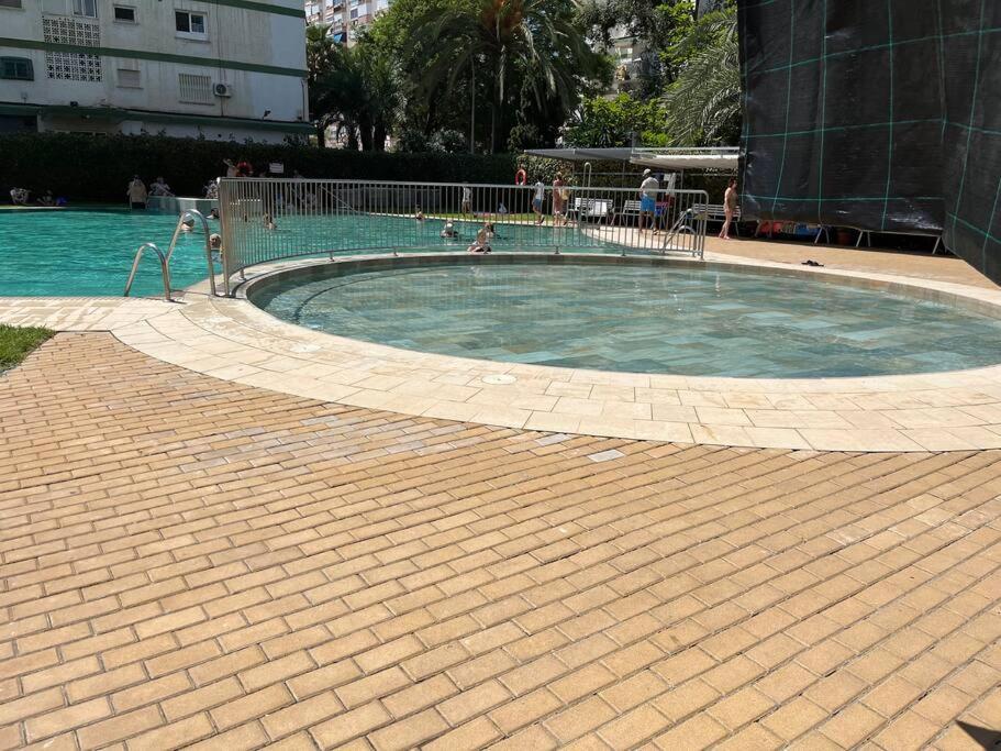 Apartamento Ginebra Torre Del Mar Esterno foto
